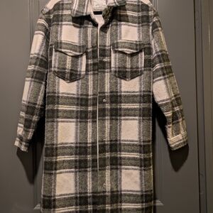 Abercrombie & Fitch Plaid Teddy Jacket - Black and White